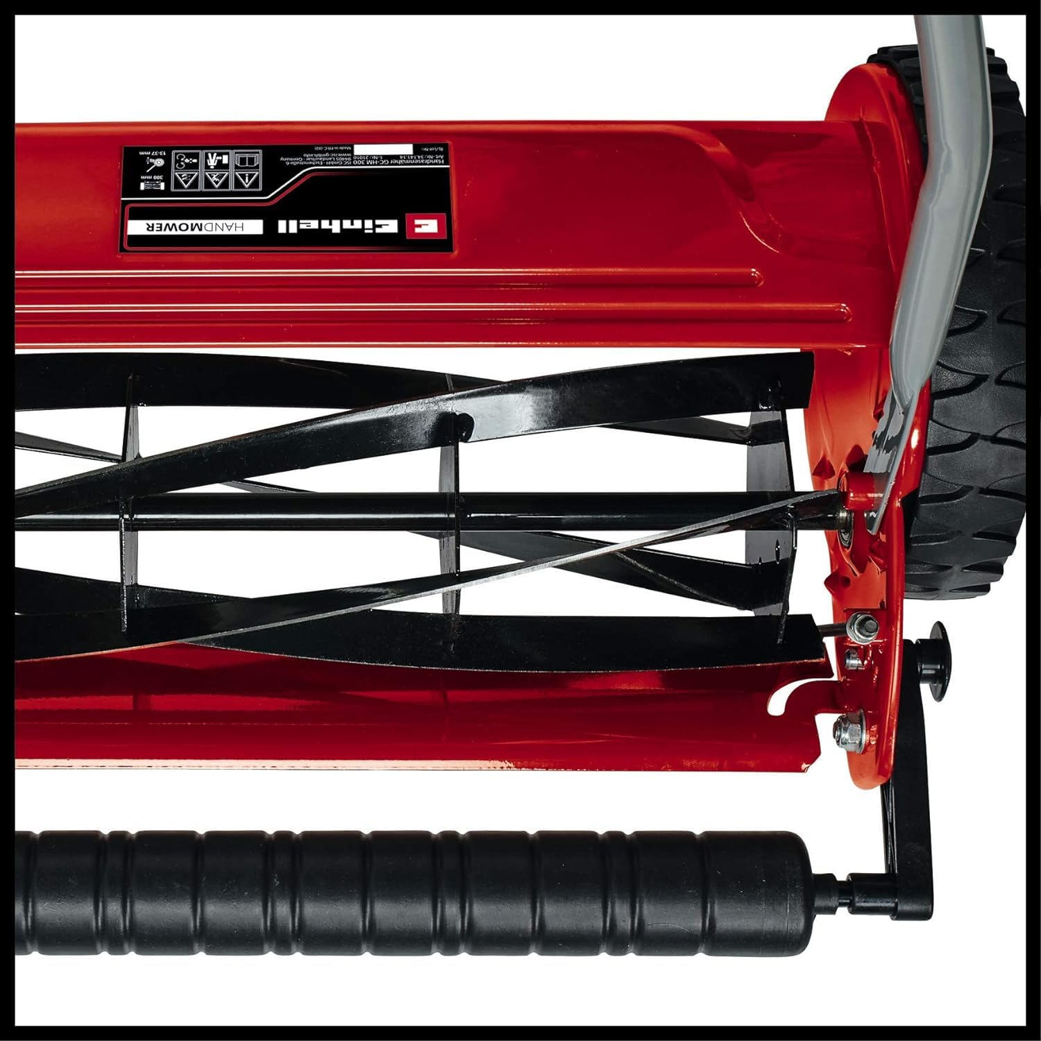 Einhell Hand-Rasenmäher GC-HM 300 (für bis zu 150 m², 30 cm Schnittbreite, kugelgelagerte Mähspindel mit 5 hochwertigen Stahlmessern, 4-stufige Schnitthöheneinstellung 13-37 mm, 16 l-Fangkorb)